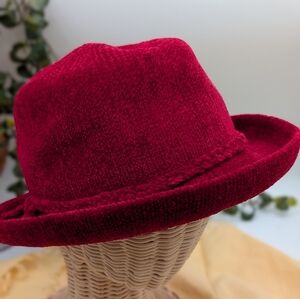 Chic and cozy red chenille-style hat by Villager (Liz Claiborne)
